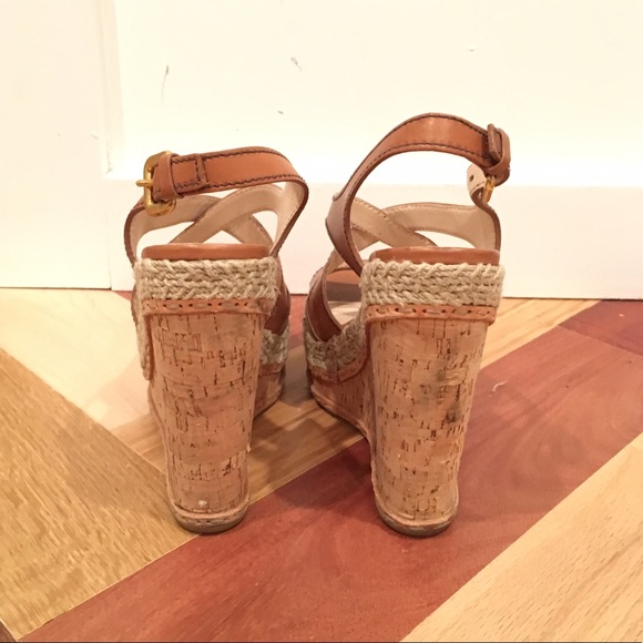 Prada wedges/platform sandals cross cross straps - Picture 3 of 3