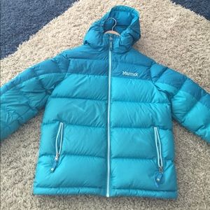 Girls Marmot puffy winter coat 700 fill