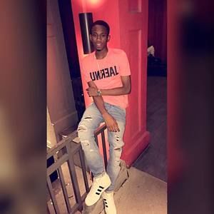 Meet your Posher, Tarique