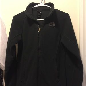 Small Black Northface jacket