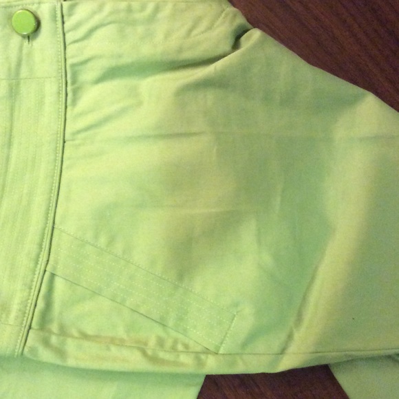 Green Capris - Picture 4 of 4