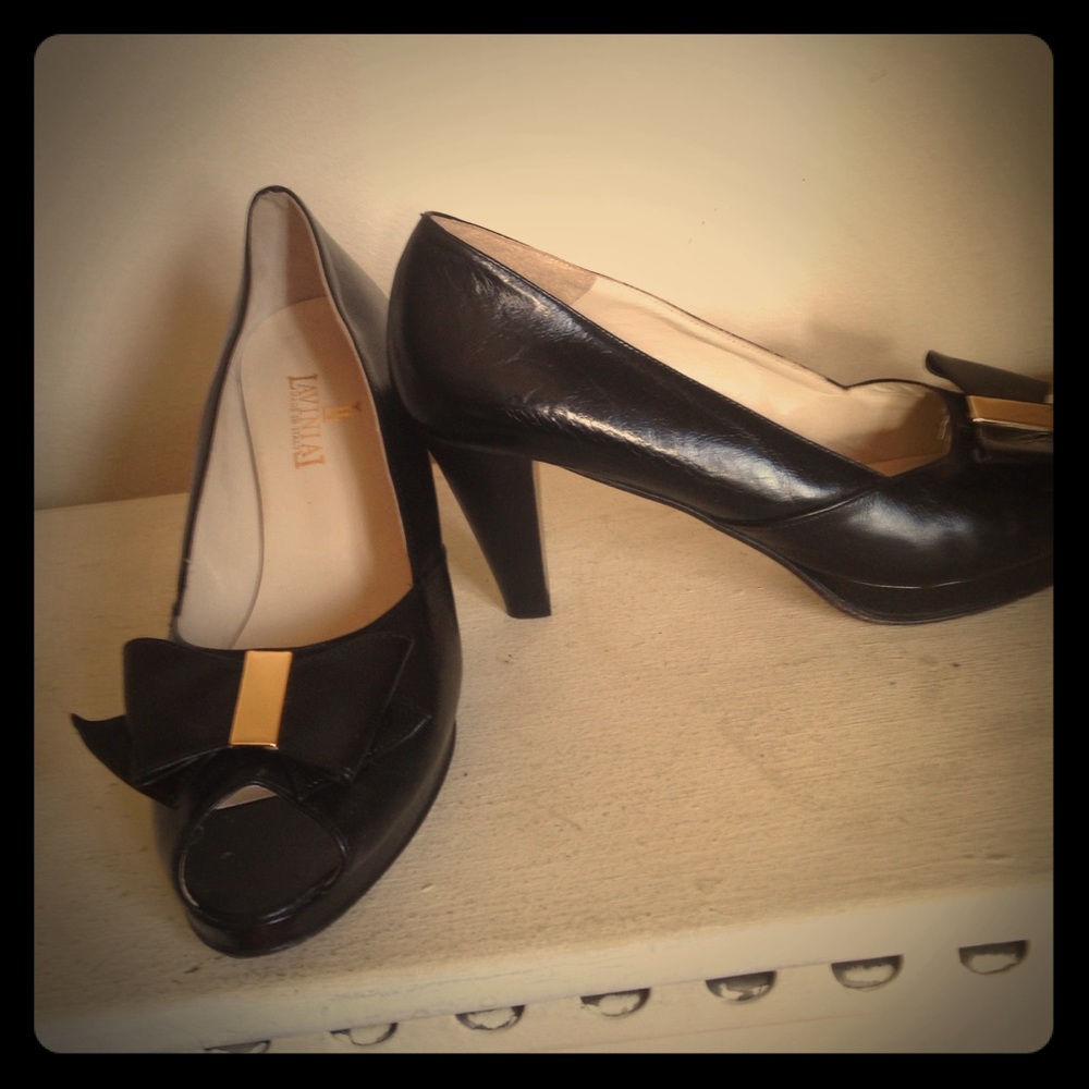 Women's shoes