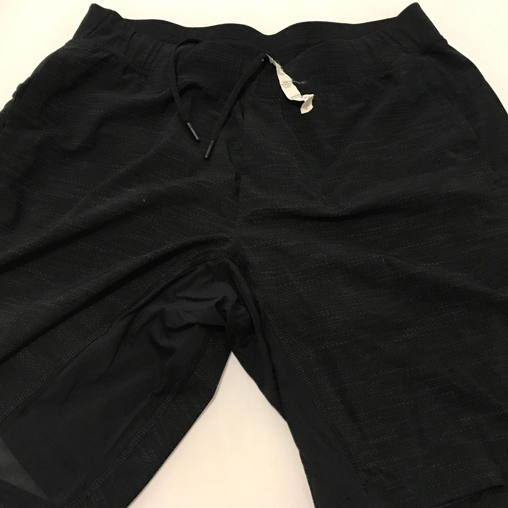 Men's lulu lemon shorts!