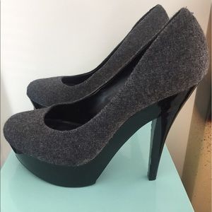 Jessica Simpson platform Heels
