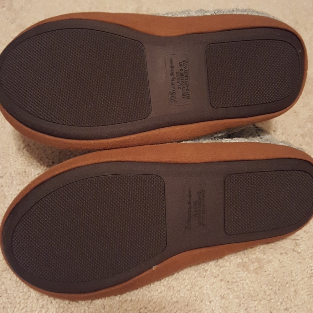 Women's lined slipoers with memory foam