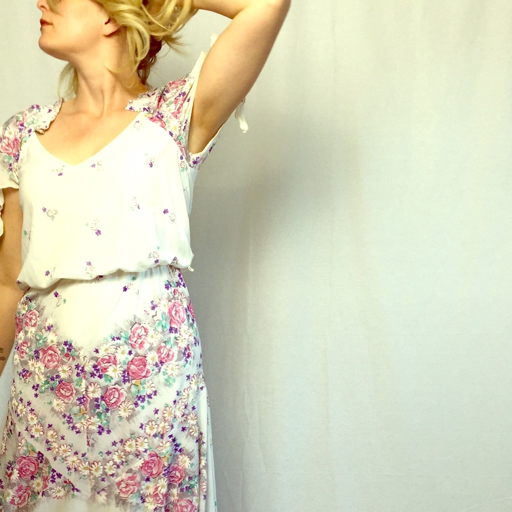 70s Vintage Floral Dress 💕