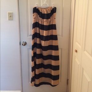 Women's maxi dress