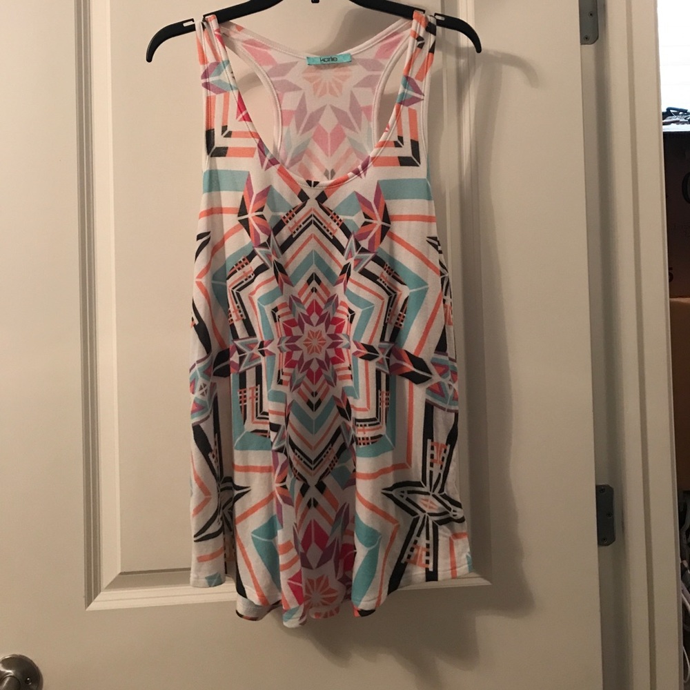 Karlie racerback tank sz L