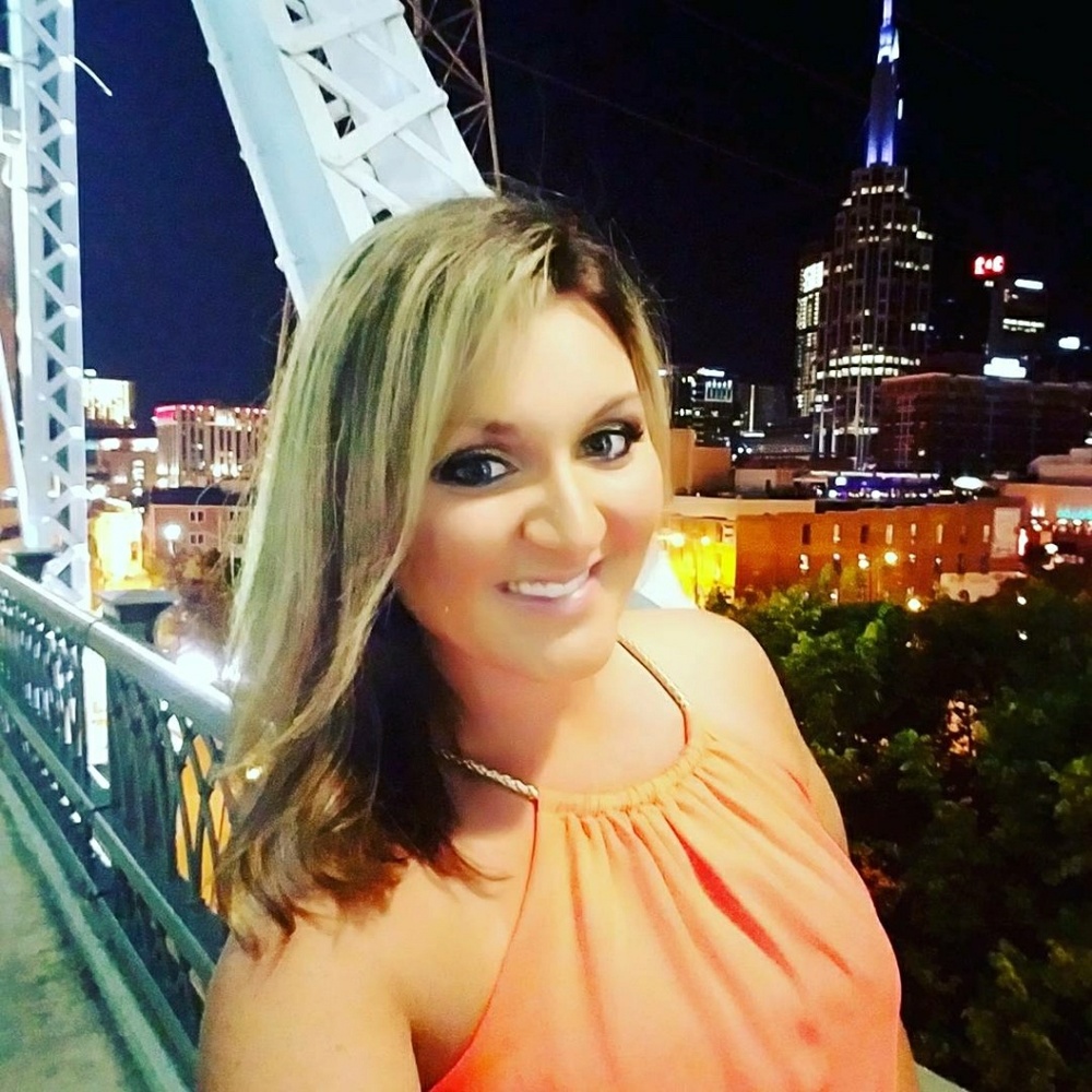 Meet your Posher, Samantha