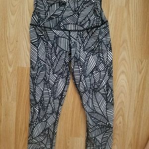 Lululemon leggings- size 4