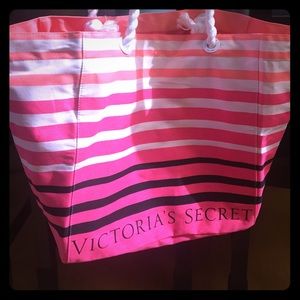 Victoria Secret beach bag. Brand new. Never used