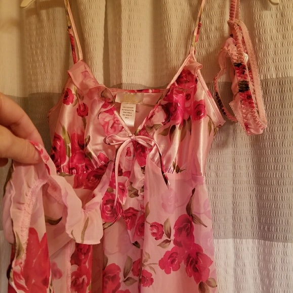 Baby Doll nighty set - Picture 1 of 4