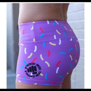 Crossfit booty shorts