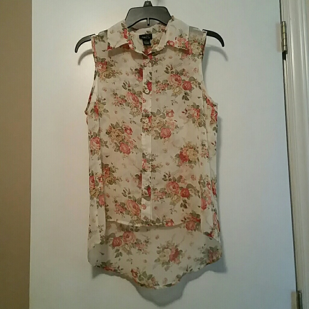 Rue21 Floral Hi-low Sheer Tank Top