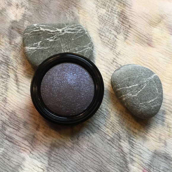 Vincent Longo eyeshadow Midnight Taboo with box - Picture 1 of 4