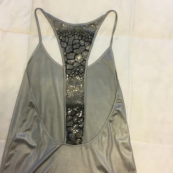 Open-Back Tank - Picture 2 of 3