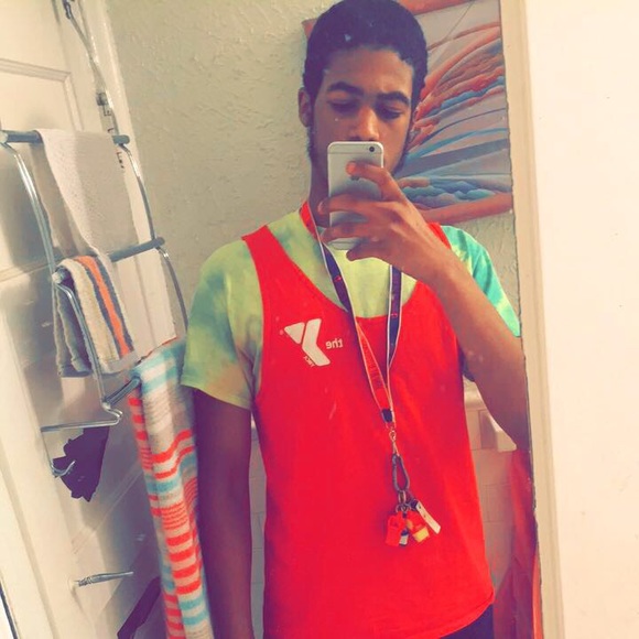 Meet your Posher, Andre - Picture 1 of 1