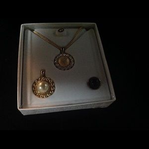 pendant set