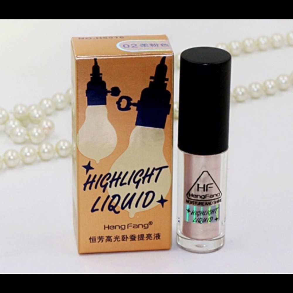🦋Liquid Highlighter Makeup