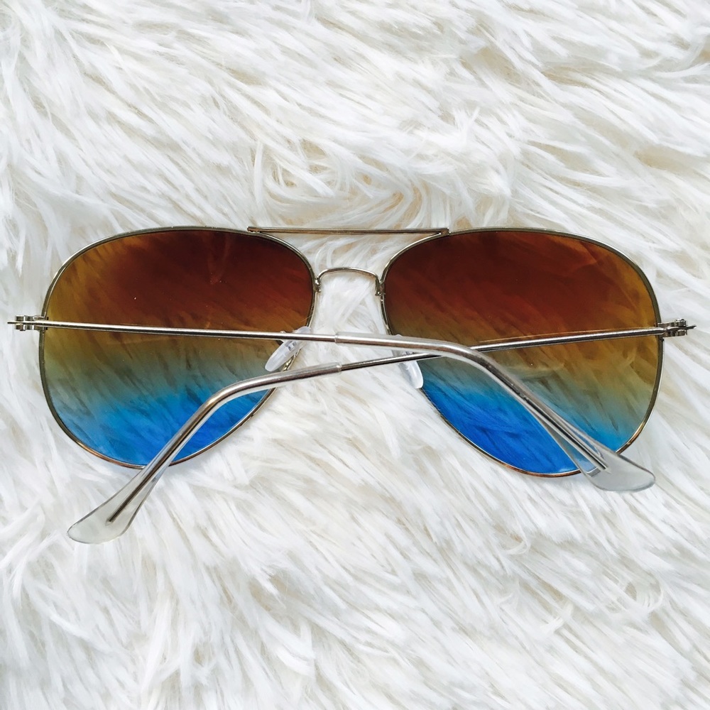 ❗️New! Oversized Ombré Sunglasses ☀️ - Picture 2 of 6