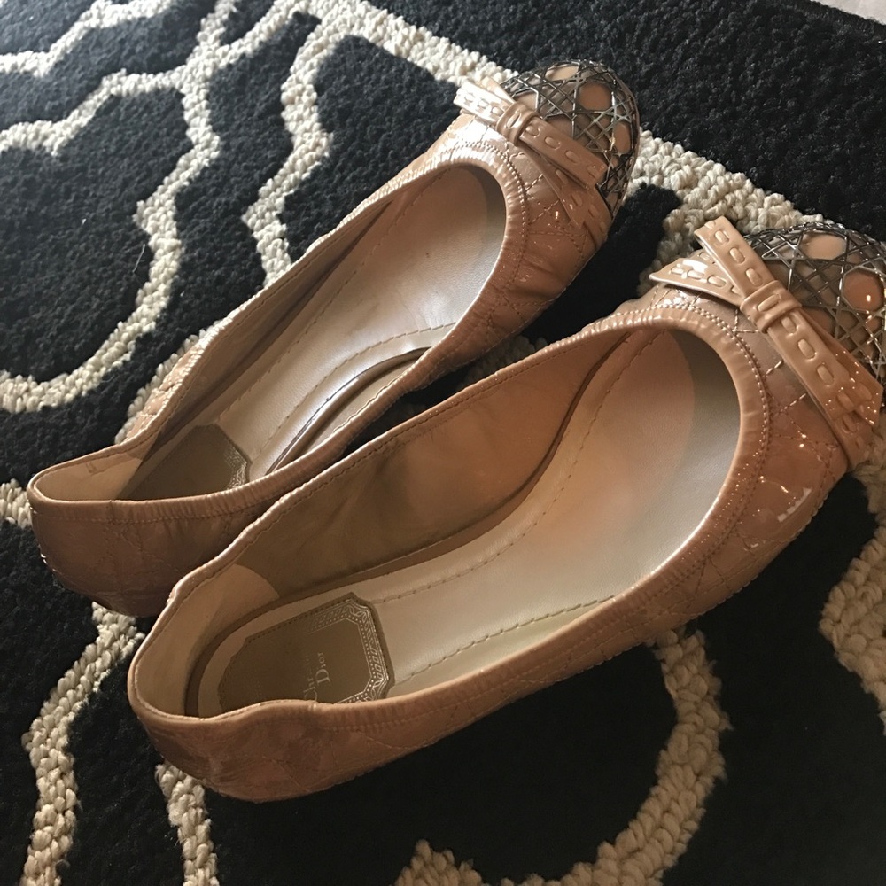 Dior flat