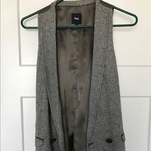 Gap Vest