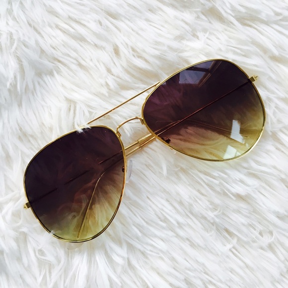 Accessories - ❗️Flash sale! Oversized Ombré Sunglasses ☀️
