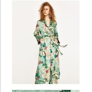 Zara kimono
