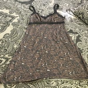 Floral chemise/nightgown