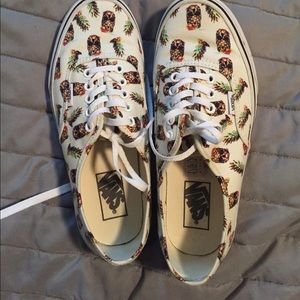 Vans pineapple skulls men's 7 women's 8.5