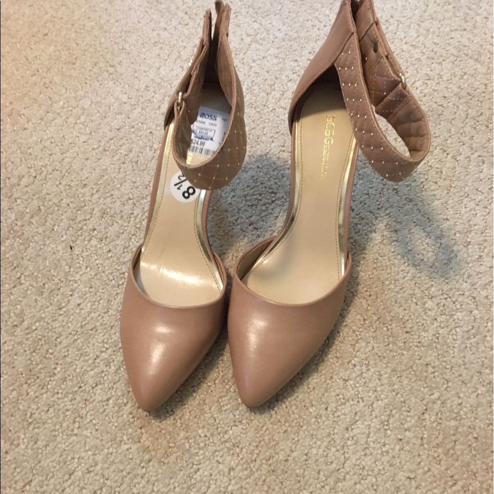 Tan heels