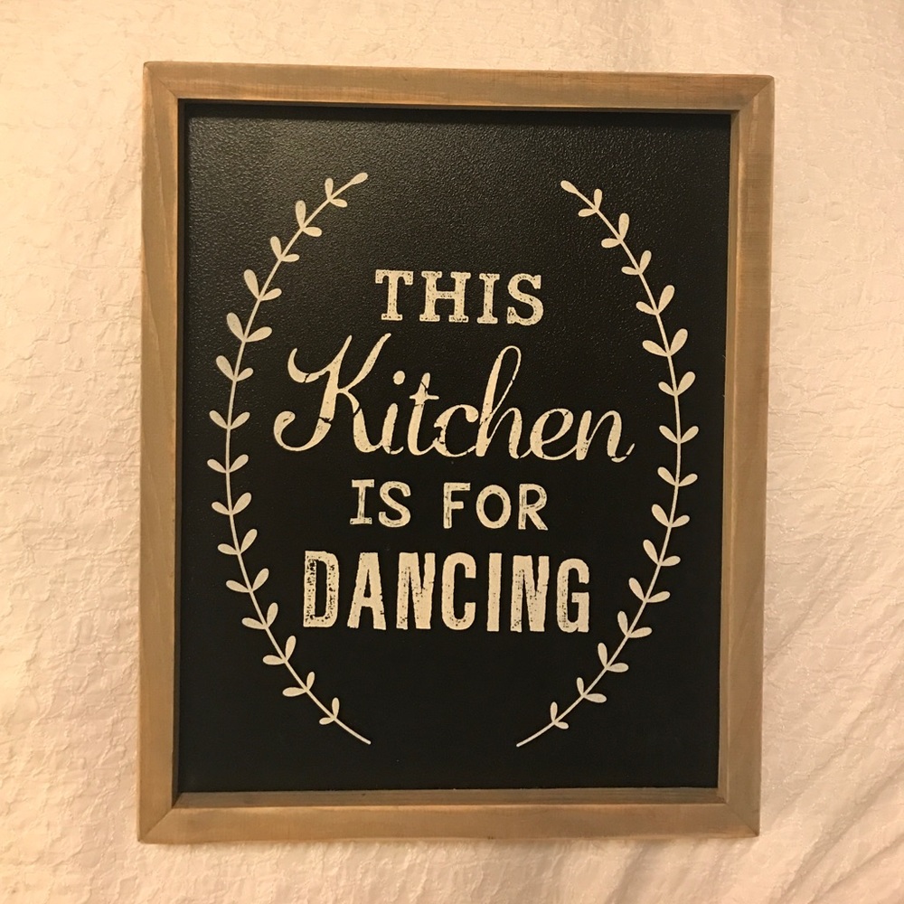 Kitchen wall decor! 😊