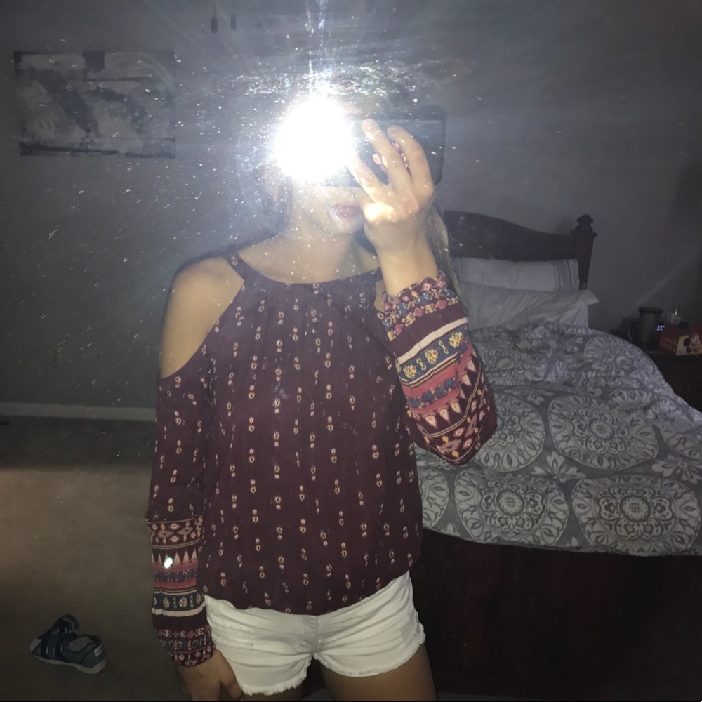 Hollister shirt
