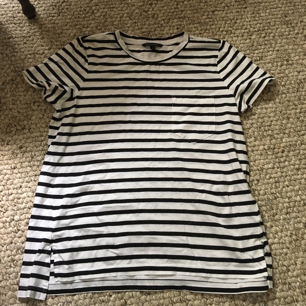 Banana republic t shirt