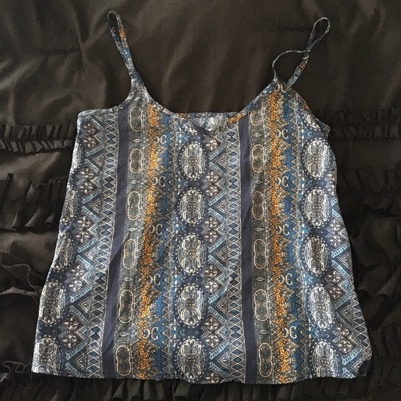 SOLD Xs Hollister tank top - Picture 1 of 2