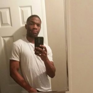 Meet your Posher, Carlos