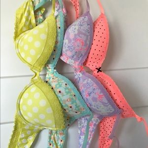 4 GapBody Bras - Never Been Worn!