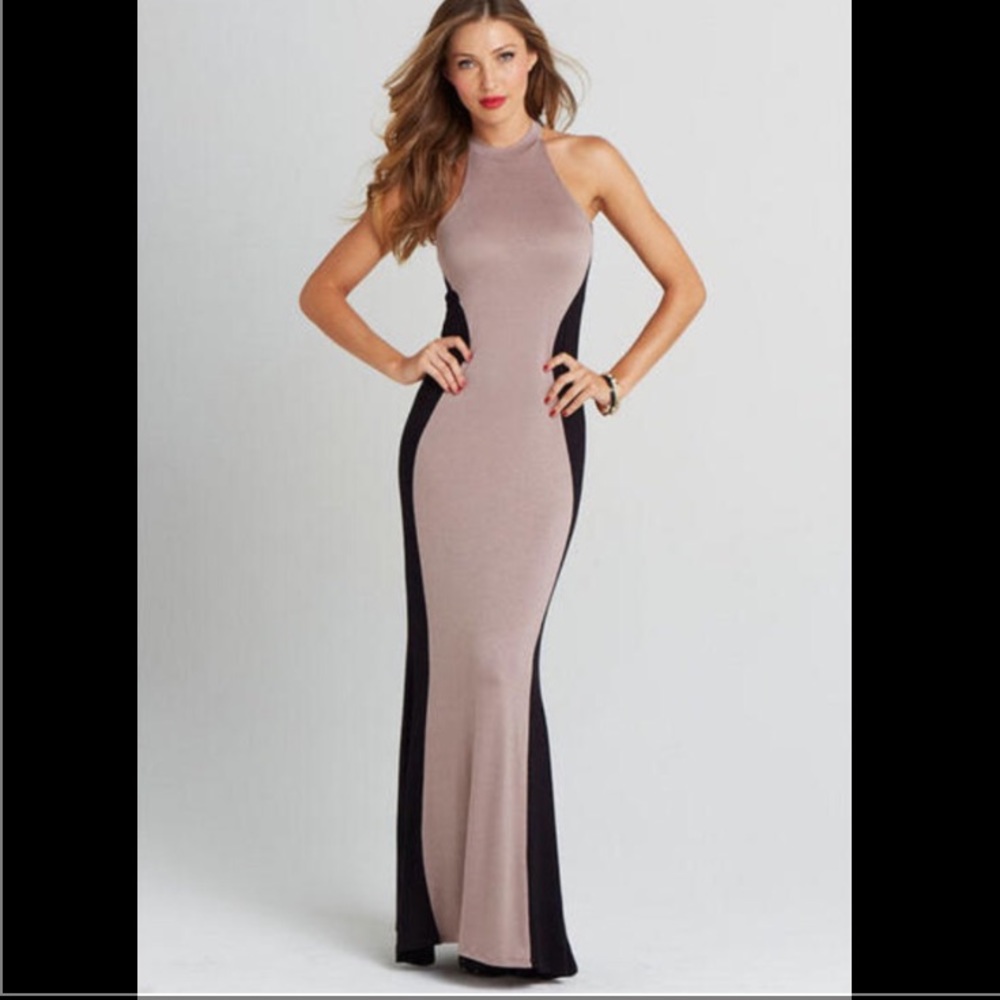 Flattering Curved Mauve & Black Long Alloy Dress
