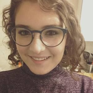 Meet your Posher, Kira