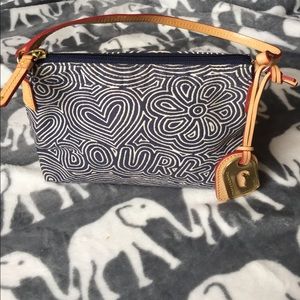 Dooney & Bourke navy blue handbag pink interior