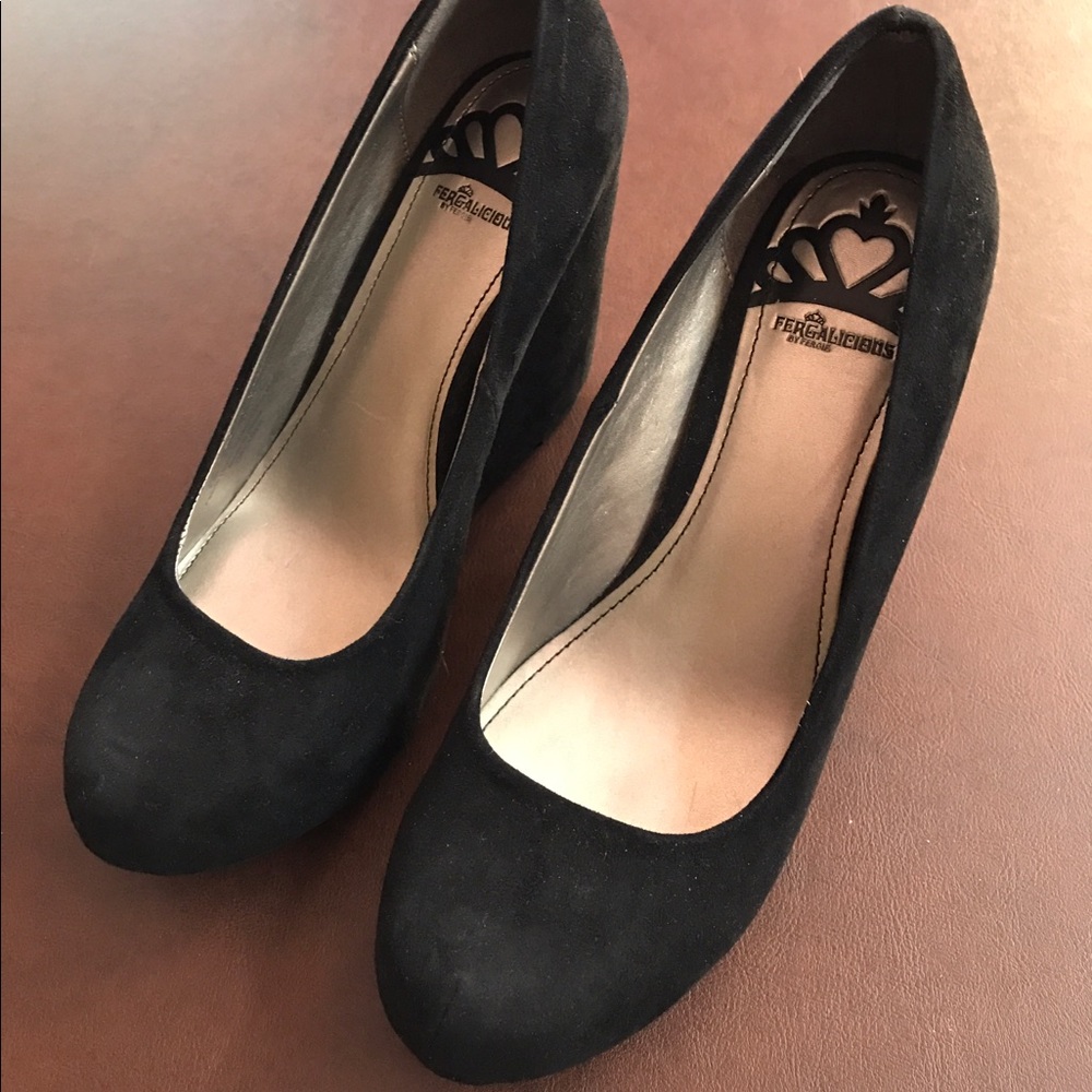 Fergalicious black wedge heels!