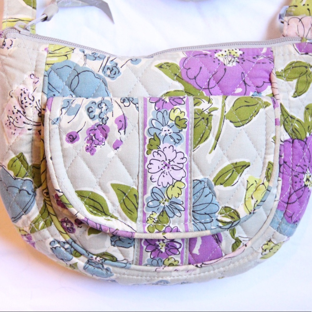 Vera Bradley Adjustable discontinued Design  bag