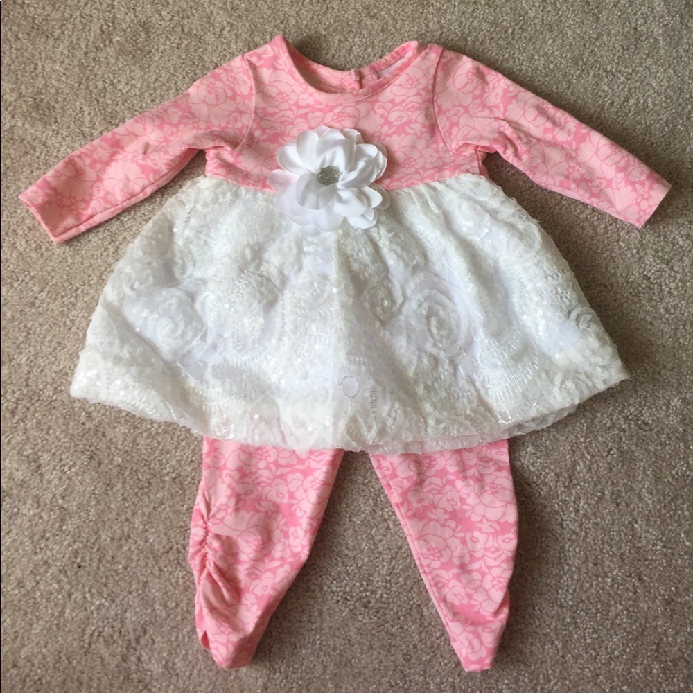 EUC Sequin Pink-White Legging Set
