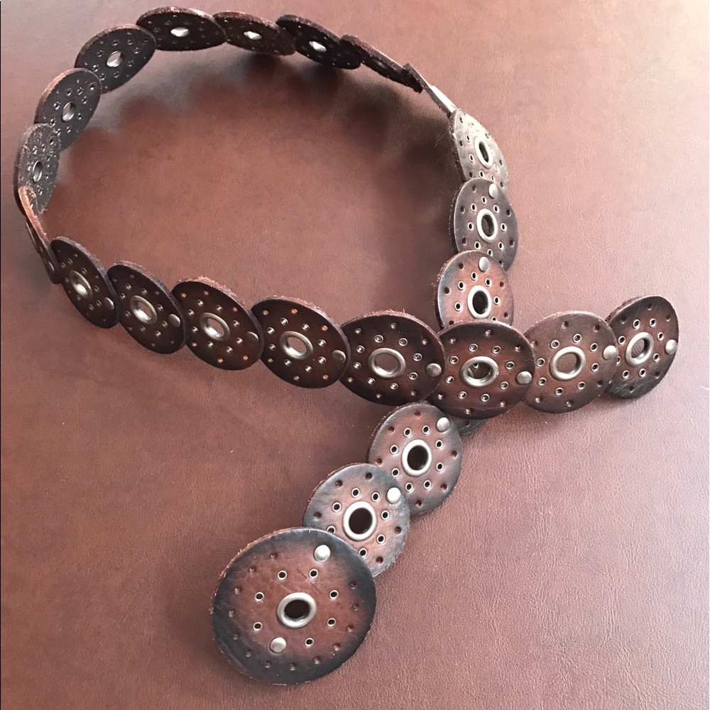 American Eagle brown belt