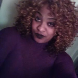 Meet your Posher, Licia