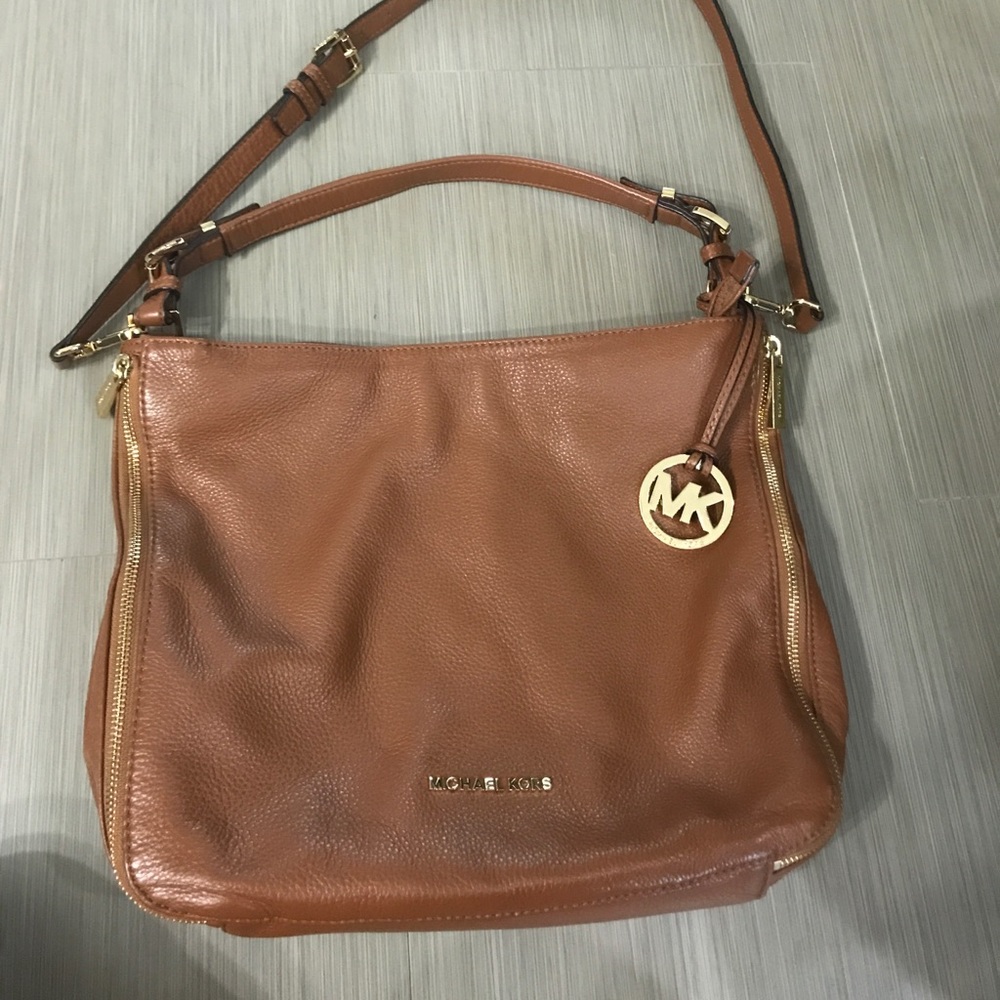 Michael kors leather purse