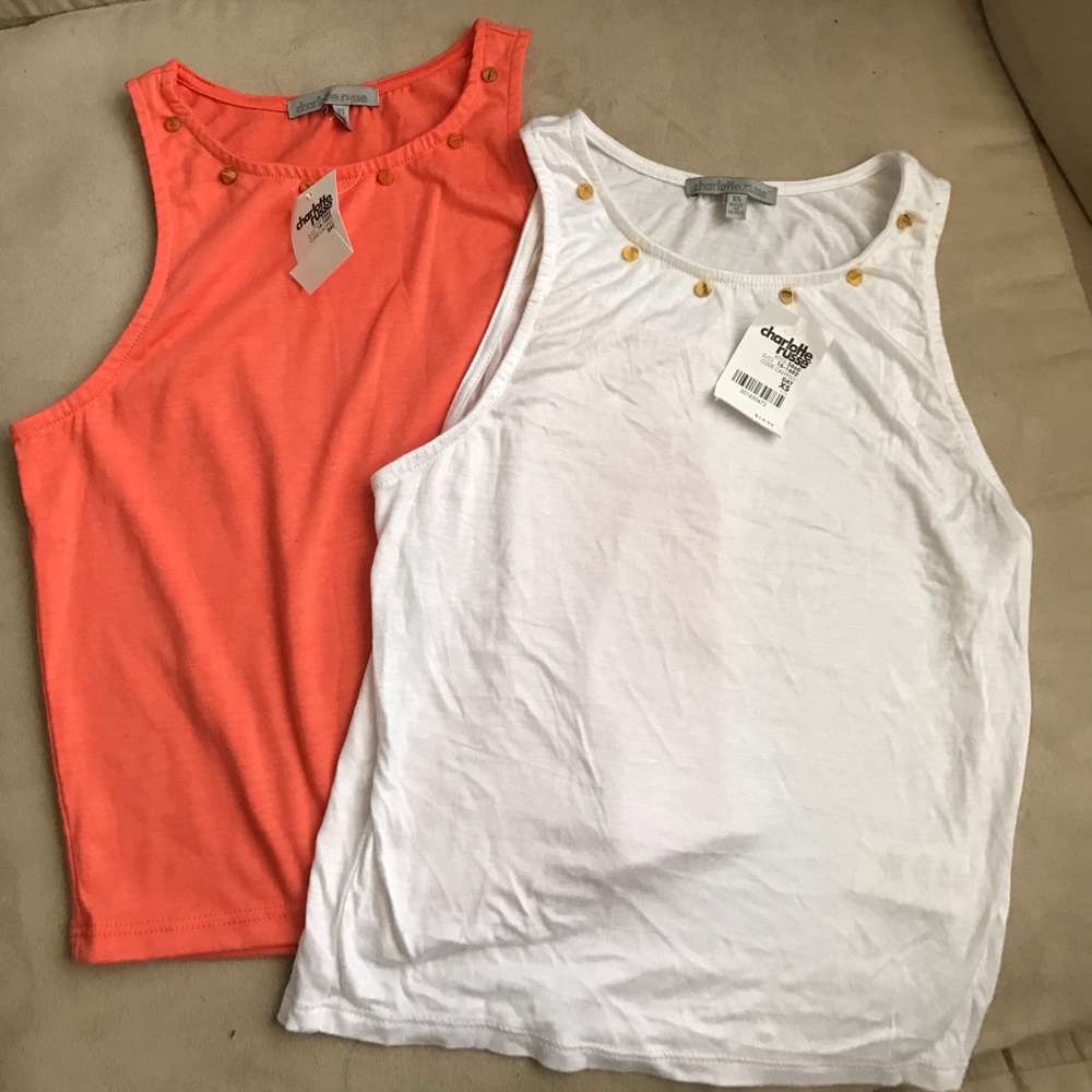 2 crop top bundle New size XS