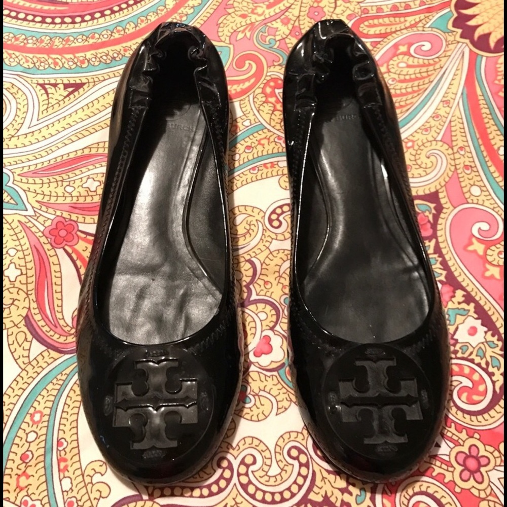 100% authentic Tory Burch flats