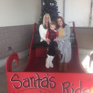 Meet your Posher, Danielle