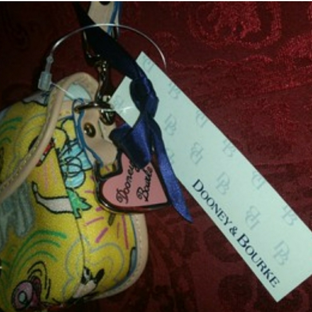 Dooney & Bourke Disney Wristlet - NWT - Picture 6 of 6
